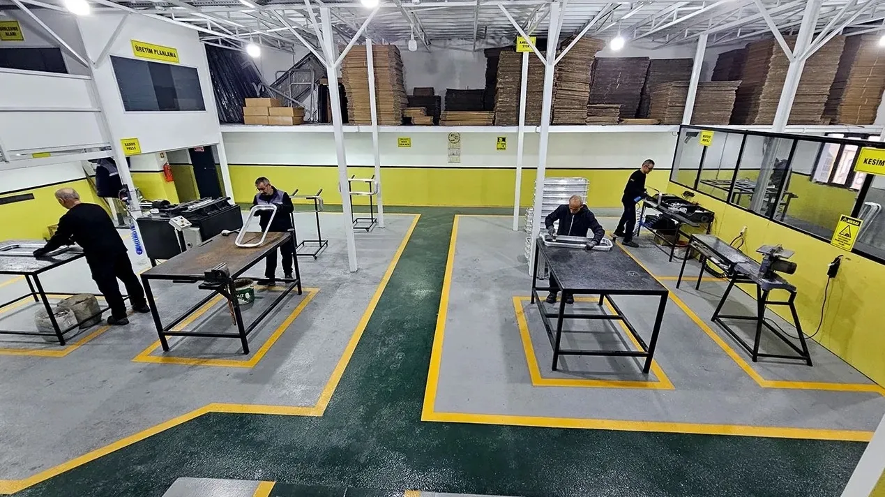 Gold Autoglass Factory